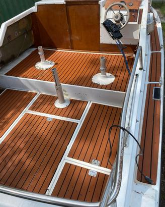 natante cabinato 40cv