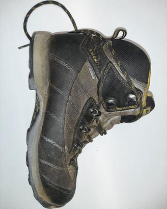 Scarpone da montagna Tecnica 40 suola Vibram