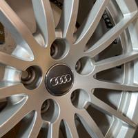 4 GOMME INVERNALI AUDI con CERCHI IN LEGA - NUOVE
