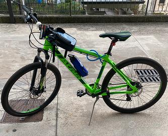 Bicicletta Atala 26/28 casco e rullo.