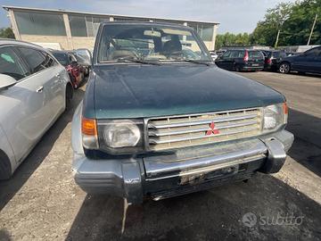 MUSO MITSUBISHI PAJERO 1996 2.5 TD PER RICAMBI