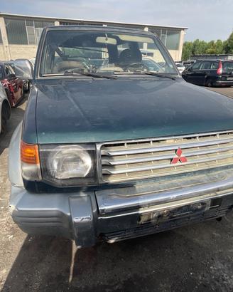 MUSO MITSUBISHI PAJERO 1996 2.5 TD PER RICAMBI