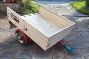 Carrello rimorchio marca Ellebi, da revisionare.