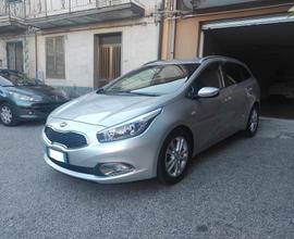 Kia Ceed cee'd 1.4 CRDi 5 porte Cool