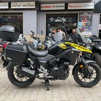 SUZUKI V-Strom 250 .
