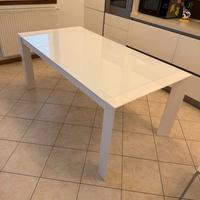 Tavolo cucina allungabile