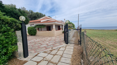 Villa sul mare Caponegro Avola