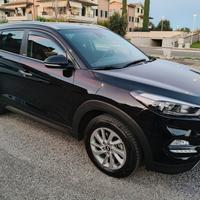 Hyundai Tucson 1.7 CRDi XPossible UNICO PROPRIETAR