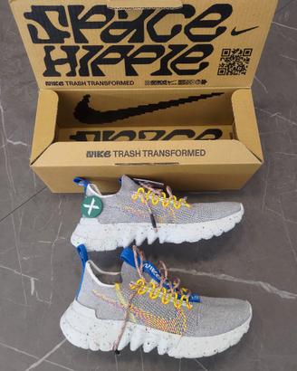 Nike Space Hippie Photon Dust