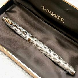 PARKER 75 STILOGRAFICA VINTAGE IN ARGENTO 