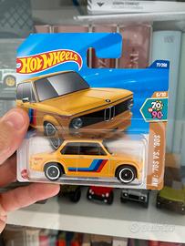 HOTWHEELS BMW 2002
