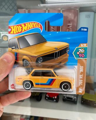HOTWHEELS BMW 2002