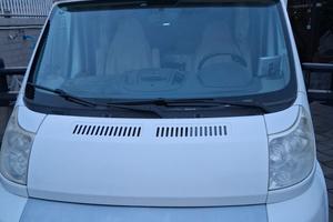 camper semintegrale ARCA P680LSX