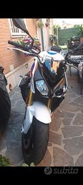 Moto BMW S1000R HP