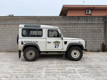 Land Rover Defender TD5 ASI 2004 7 posti