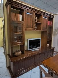 Parete attrezzata fin. noce