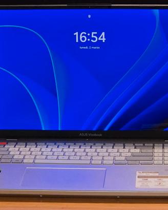 ASUS Vivobook Pro 16X OLED 32 GB nVidia RTX 4070