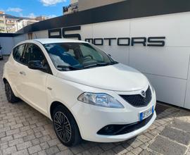 Lancia Ypsilon 1.0 FireFly 5 porte S&S Hybrid Ecoc