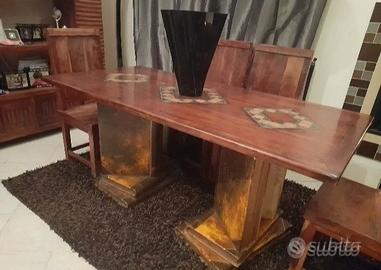 Tavolo in legno di teak