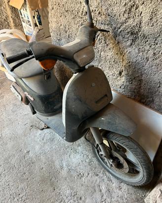 piaggio free a pezzi