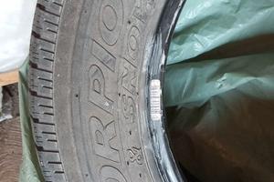 N.2 pneumatici Invernali Pirelli ICE&snow