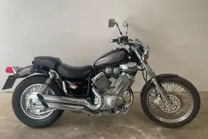 Yamaha Virago 