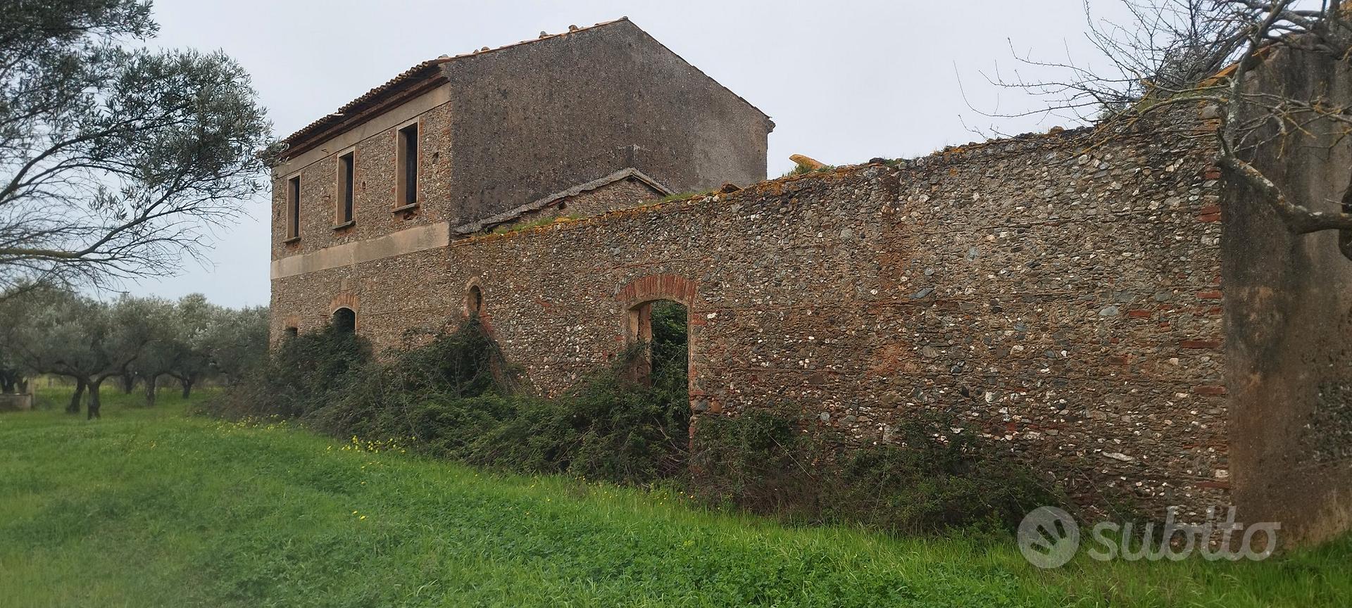 terreno e casale - Vista 3