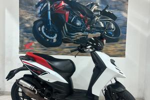 Aprilia SR 50 MOTARD
