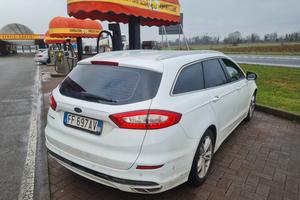 ford mondeo 2.0 tdci powershift ST-LINE trattabile