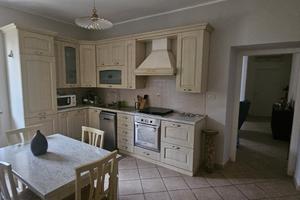 Novi L. - Trilocale ristrutturato - C.tro storico