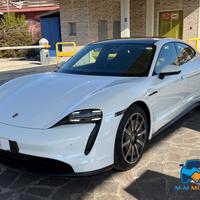 PORCHE TAYCAN FULL OPTIONAL