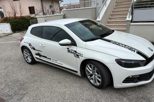 VOLKSWAGEN SCIROCCO 1.4 tsi 122 CV neopatentati