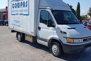 Iveco Daily 2.8 anno 2001 .