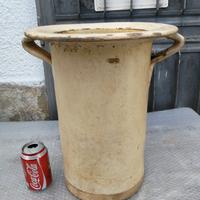 Antico vecchio Pitale terracotta civiltà Pugliese