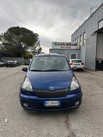 Toyota Yaris Verso 1.3i 16V cat Sol