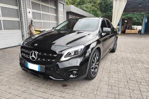 MERCEDES GLA 200 4 MATIC