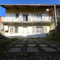 SOLUZIONE INDIPENDENTE RISTRUTTURATA CON CORTILE P