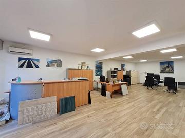 Immobile di 120 m² con 1 locale a Viterbo