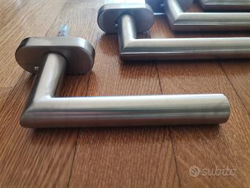 Maniglie per finestre di design