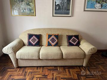 Divano a due e a tre posti