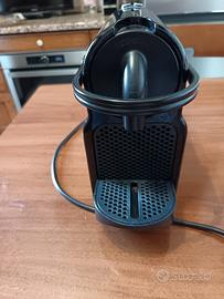 Macchina del caffè Nespresso De Longhi