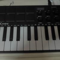 Akai mpk mini con scatola