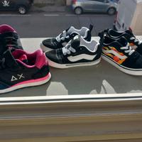 Scarpe bambine e maschio