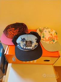 Set di tre cappelli 