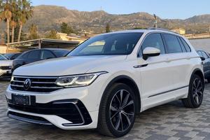 Volkswagen Tiguan R-Line 2.0 TDI 150CV DSG