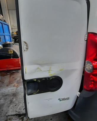 FIAT DOBLO 2015 - PORTA POSTERIORE DESTRO