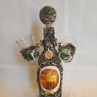 Bottiglia di liquore anni '70