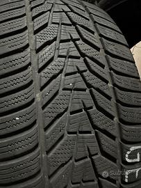 Treno di gomme invernali HANKOOK