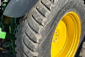 Pneumatici gomme trattore