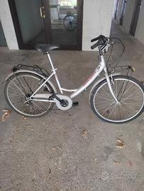 bicicletta da donna 